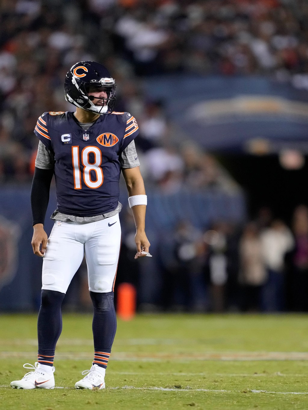 Missed opportunities leave Bears starting the season 0-1 in Ben Johnson’s&nbsp;debut